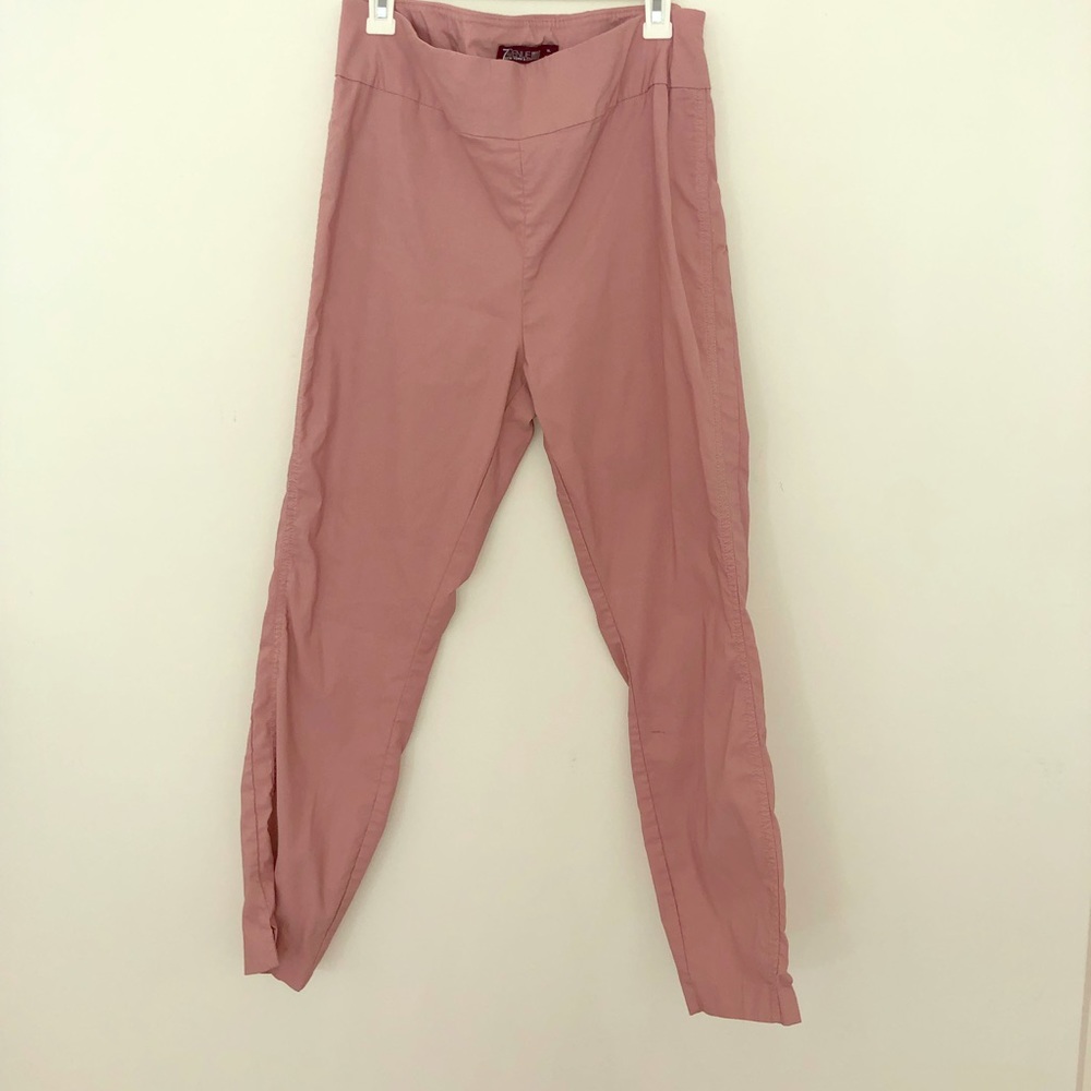 NY&Co Seventh Avenue mauve pull on dress pants